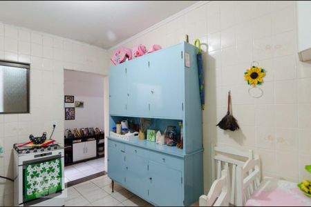 Casa à venda com 215m², 3 quartos e 2 vagas Casa à venda com 215m², 3 quartos e 2 vagasCozinha