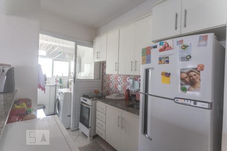 Apartamento à venda com 68m², 3 quartos e 2 vagasCozinha