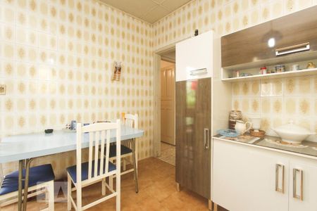 Casa à venda com 99m², 2 quartos e 5 vagas Casa à venda com 99m², 2 quartos e 5 vagasCOZINHA