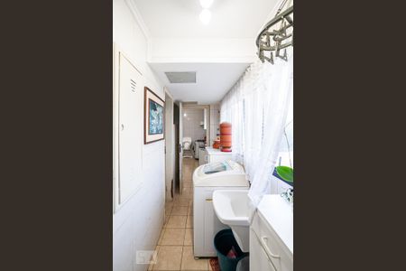 Apartamento à venda com 98m², 3 quartos e 2 vagas Apartamento à venda com 98m², 3 quartos e 2 vagasLavanderia