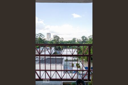 Apartamento à venda com 98m², 3 quartos e 2 vagas Apartamento à venda com 98m², 3 quartos e 2 vagasVaranda da Suíte