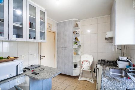 Apartamento à venda com 98m², 3 quartos e 2 vagas Apartamento à venda com 98m², 3 quartos e 2 vagasCozinha