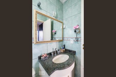 Apartamento à venda com 98m², 3 quartos e 2 vagas Apartamento à venda com 98m², 3 quartos e 2 vagasBanheiro da Suíte