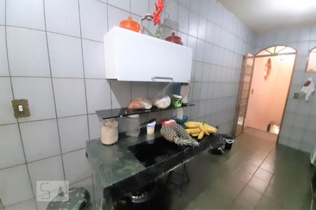 Casa à venda com 750m², 5 quartos e 8 vagas Casa à venda com 750m², 5 quartos e 8 vagasCozinha