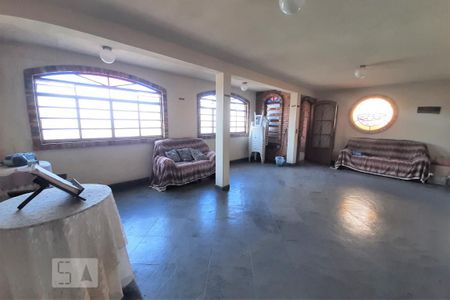 Casa à venda com 750m², 5 quartos e 8 vagas Casa à venda com 750m², 5 quartos e 8 vagasSala 1 - casa anexa