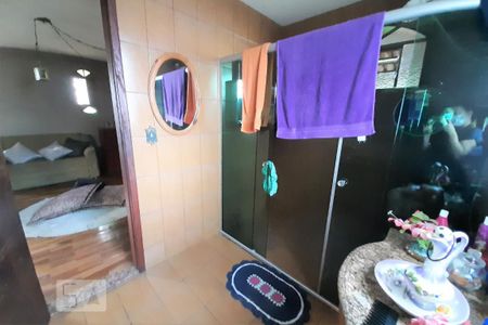 Casa à venda com 750m², 5 quartos e 8 vagas Casa à venda com 750m², 5 quartos e 8 vagasBanheiro do Quarto 3