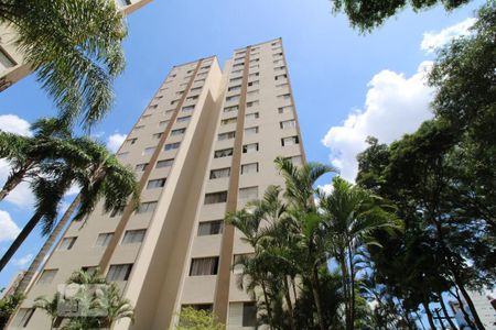 Apartamento à venda com 62m², 2 quartos e 1 vagaFachada