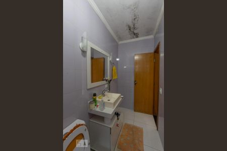 Casa à venda com 230m², 3 quartos e 2 vagasSuite 3