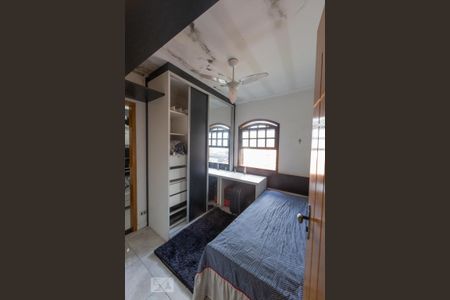 Casa à venda com 230m², 3 quartos e 2 vagasSuite 2