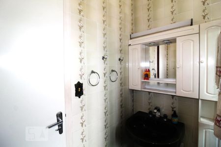 Casa à venda com 201m², 3 quartos e 4 vagasBanheiro 2 social