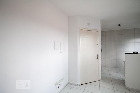 Apartamento à venda com 76m², 2 quartos e 1 vaga Apartamento à venda com 76m², 2 quartos e 1 vagaSala