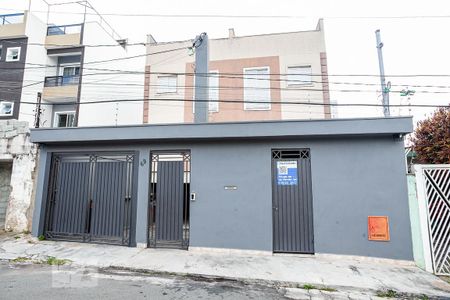 Apartamento à venda com 76m², 2 quartos e 1 vaga Apartamento à venda com 76m², 2 quartos e 1 vagaFachada
