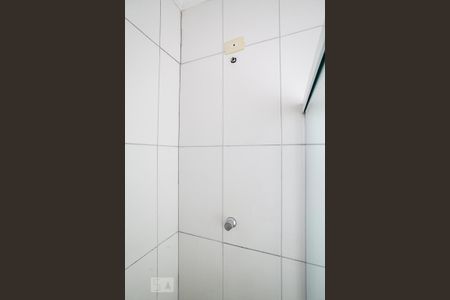 Apartamento à venda com 76m², 2 quartos e 1 vaga Apartamento à venda com 76m², 2 quartos e 1 vagaBanheiro