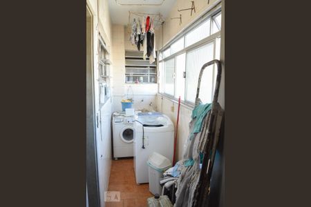 Apartamento para alugar com 72m², 2 quartos e 1 vagaÁrea de Serviço