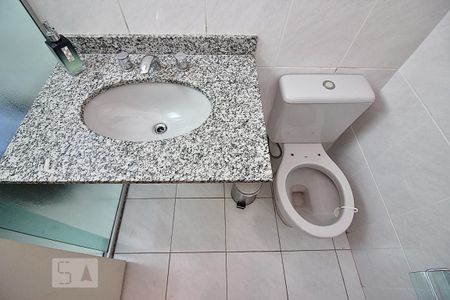 Casa à venda com 194m², 3 quartos e 4 vagasBanheiro do Quarto 3 - Suíte