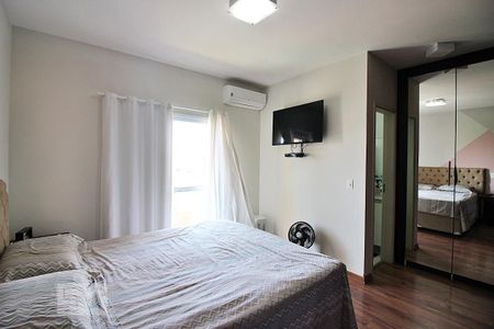 Casa à venda com 194m², 3 quartos e 4 vagasQuarto 1 - Suíte