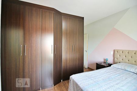 Casa à venda com 194m², 3 quartos e 4 vagasQuarto 1 - Suíte