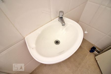 Casa à venda com 194m², 3 quartos e 4 vagasBanheiro de Serviço