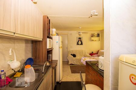 Apartamento à venda com 44m², 2 quartos e 1 vaga Apartamento à venda com 44m², 2 quartos e 1 vagaCozinha e Área de Serviço