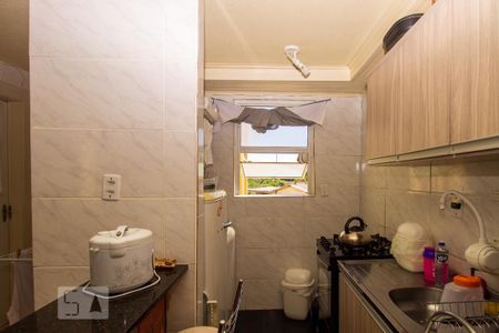 Apartamento à venda com 44m², 2 quartos e 1 vaga Apartamento à venda com 44m², 2 quartos e 1 vagaCozinha e Área de Serviço