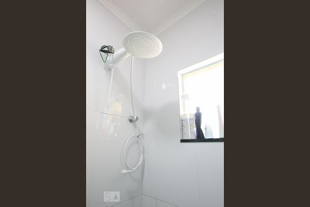 Casa de condomínio à venda com 56m², 2 quartos e 1 vaga Casa de condomínio à venda com 56m², 2 quartos e 1 vagaChuveiro