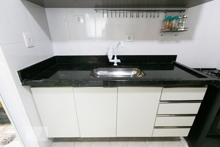 Casa de condomínio à venda com 56m², 2 quartos e 1 vaga Casa de condomínio à venda com 56m², 2 quartos e 1 vagaPia