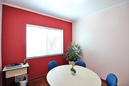 Casa para alugar com 191m², 3 quartos e 2 vagasQuarto 2