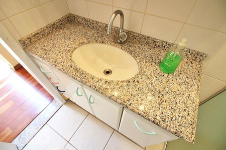 Casa para alugar com 191m², 3 quartos e 2 vagasBanheiro Social