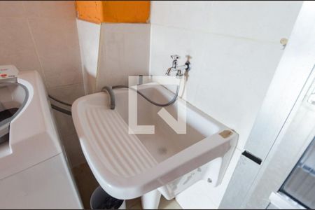 Casa à venda com 290m², 2 quartos e 2 vagas Casa à venda com 290m², 2 quartos e 2 vagasÁrea de serviço