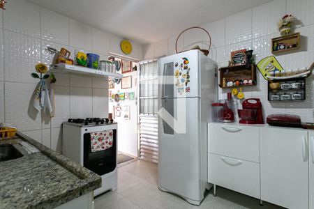 Casa à venda com 172m², 4 quartos e 3 vagas Casa à venda com 172m², 4 quartos e 3 vagasCasa 2 - Cozinha