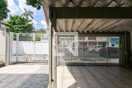 Casa à venda com 172m², 4 quartos e 3 vagas Casa à venda com 172m², 4 quartos e 3 vagasGaragem