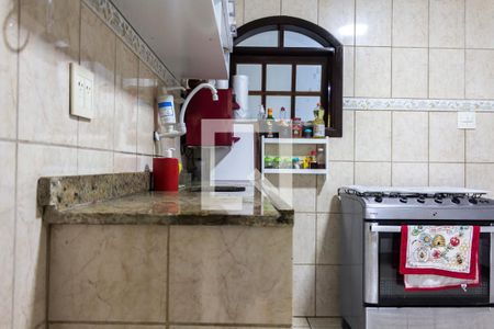 Casa à venda com 400m², 2 quartos e 2 vagasCozinha