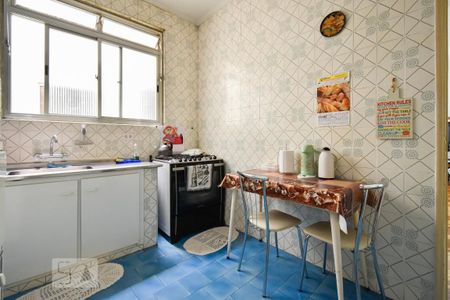 Apartamento à venda com 76m², 3 quartos e sem vaga Apartamento à venda com 76m², 3 quartos e sem vagaCozinha