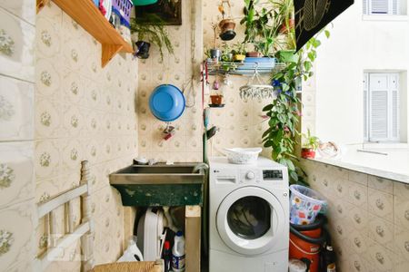 Apartamento à venda com 76m², 3 quartos e sem vaga Apartamento à venda com 76m², 3 quartos e sem vagaÁrea de Serviço