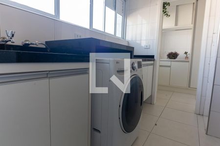 Apartamento à venda com 122m², 3 quartos e 1 vagaÁrea de Serviço