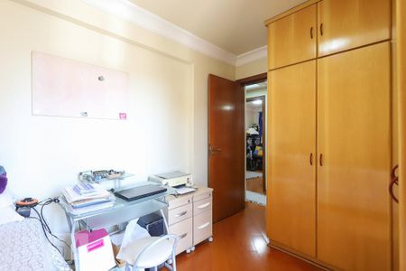 Apartamento à venda com 118m², 3 quartos e 3 vagas Apartamento à venda com 118m², 3 quartos e 3 vagasQuarto 2
