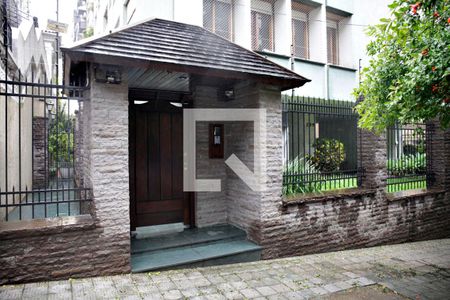 Apartamento à venda com 265m², 4 quartos e 2 vagas Apartamento à venda com 265m², 4 quartos e 2 vagasFachada