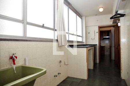 Apartamento à venda com 265m², 4 quartos e 2 vagas Apartamento à venda com 265m², 4 quartos e 2 vagasÁrea de Serviço