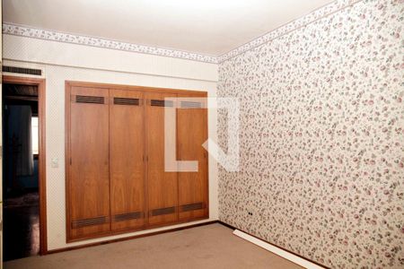 Apartamento à venda com 265m², 4 quartos e 2 vagas Apartamento à venda com 265m², 4 quartos e 2 vagasQuarto 3