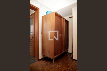 Apartamento à venda com 265m², 4 quartos e 2 vagas Apartamento à venda com 265m², 4 quartos e 2 vagasÁrea de Serviço Despensa