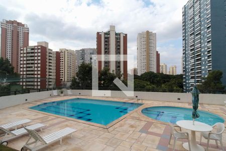 Apartamento à venda com 189m², 4 quartos e 4 vagasPiscina