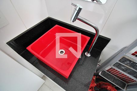 Apartamento à venda com 84m², 2 quartos e 2 vagasBanheiro de Serviço