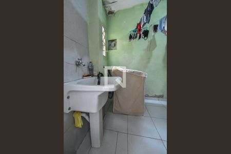 Casa à venda com 200m², 3 quartos e 3 vagasLavanderia 