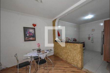 Casa à venda com 200m², 3 quartos e 3 vagasCozinha