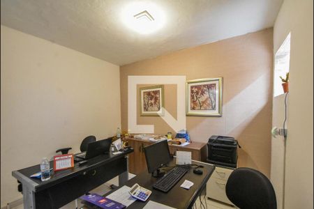 Casa à venda com 200m², 3 quartos e 3 vagasHome Office