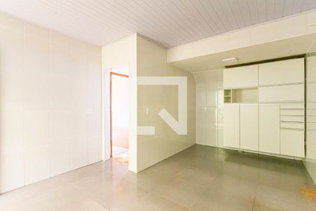 Casa à venda com 150m², 3 quartos e 3 vagas Casa à venda com 150m², 3 quartos e 3 vagasCozinha