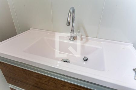 Casa à venda com 150m², 3 quartos e 3 vagas Casa à venda com 150m², 3 quartos e 3 vagasDetalhe do Banheiro