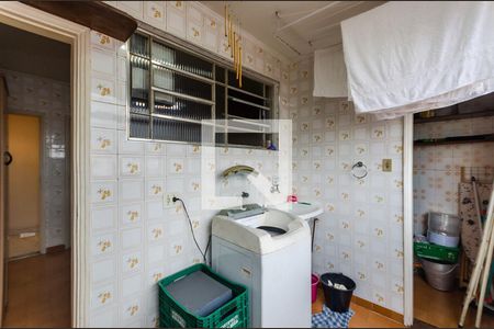 Apartamento para alugar com 80m², 2 quartos e 1 vaga Apartamento para alugar com 80m², 2 quartos e 1 vagaÁrea de serviço