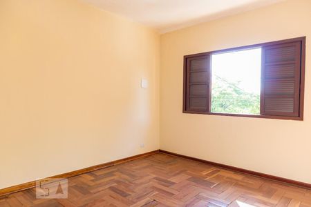 Quarto 1 de apartamento para alugar com 2 quartos, 55m² em Jardim Guanca, São Paulo