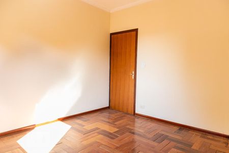 Quarto 1 de apartamento para alugar com 2 quartos, 55m² em Jardim Guanca, São Paulo